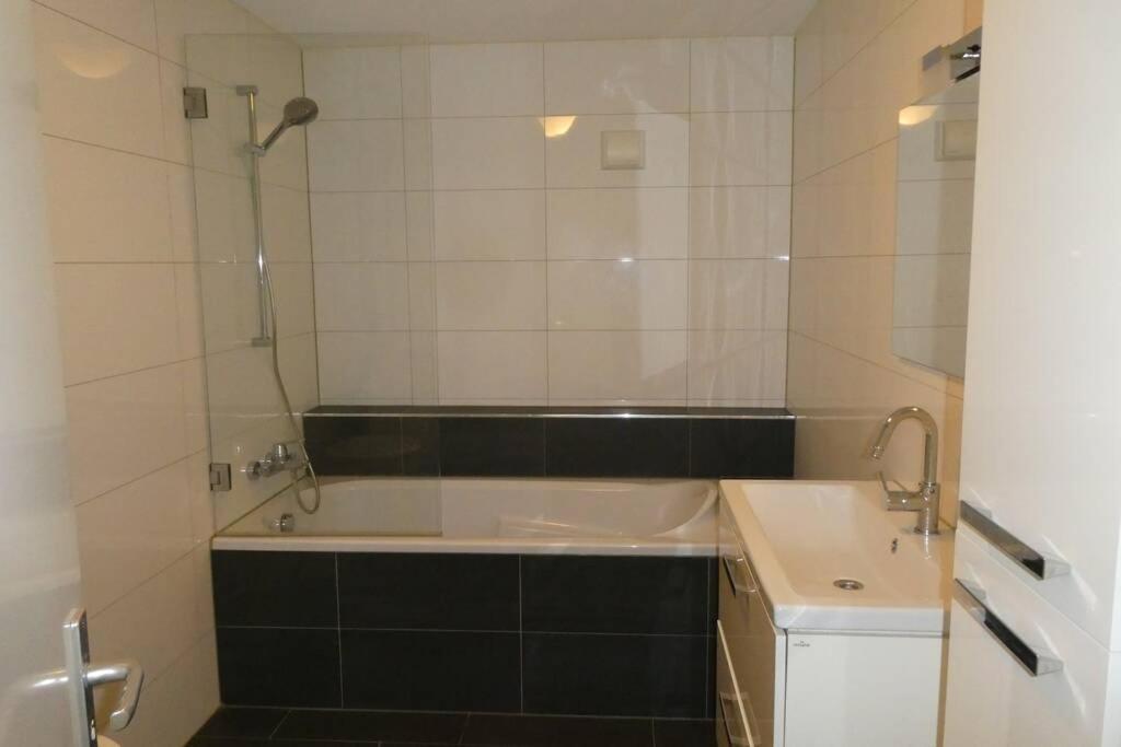 דורדרכט Huis Bij De Catalpa מראה חיצוני תמונה
